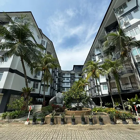 Pd Golden Straits Villas Port Dickson Exterior photo