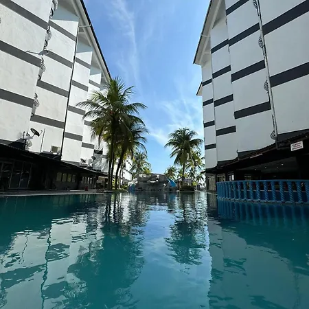 Pd Golden Straits Villas Port Dickson Exterior photo