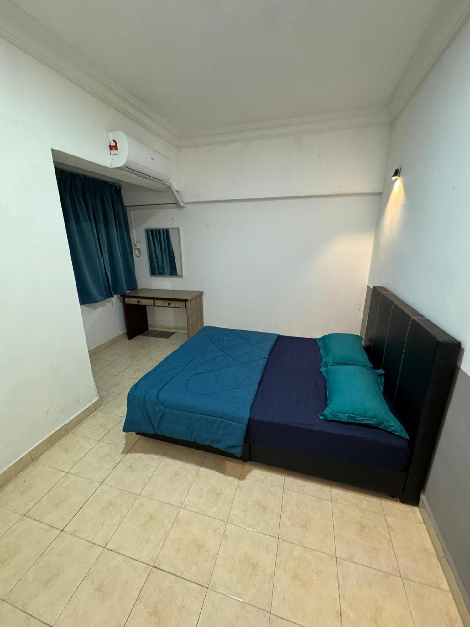 Pd Golden Straits Apartment *