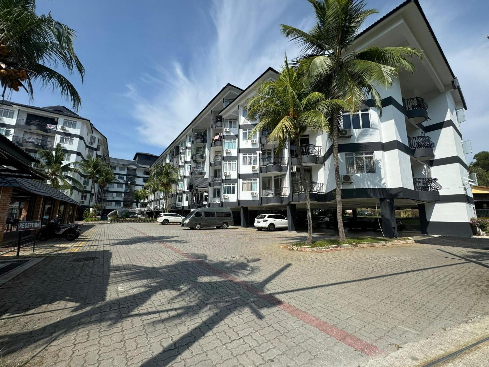 Apartment Pd Golden Straits *